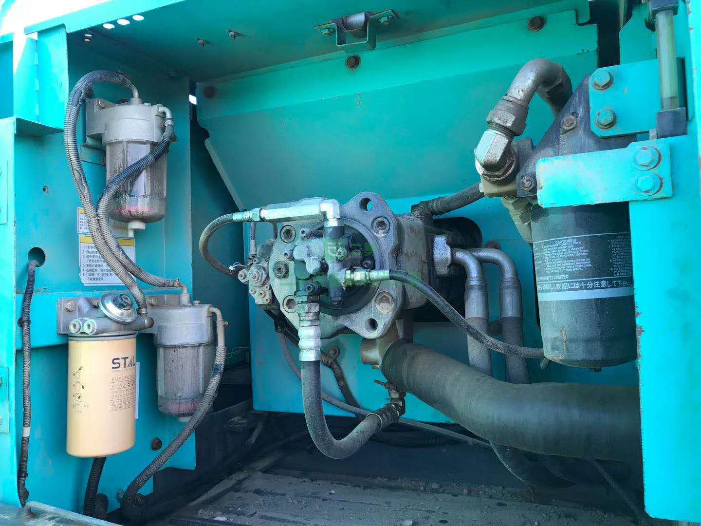 出售16年神鋼350-8，低價等錢急售， 神鋼350-8二手挖掘機