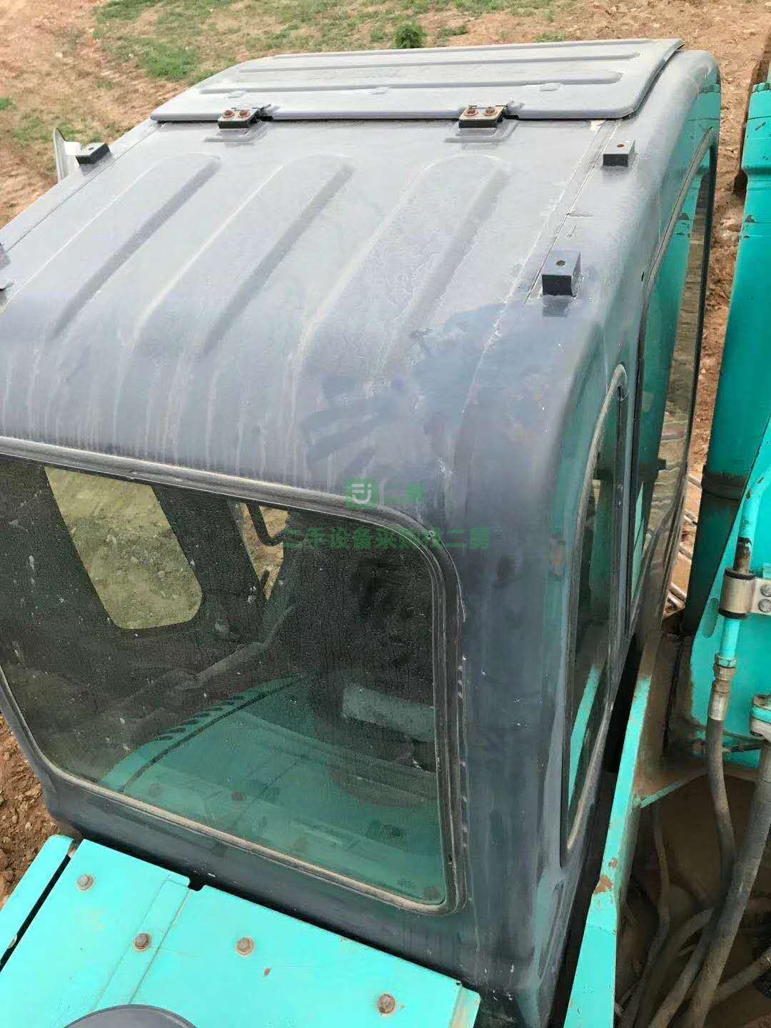 出售16年神鋼260-8，低價等錢急售，神鋼260-8二手挖掘機
