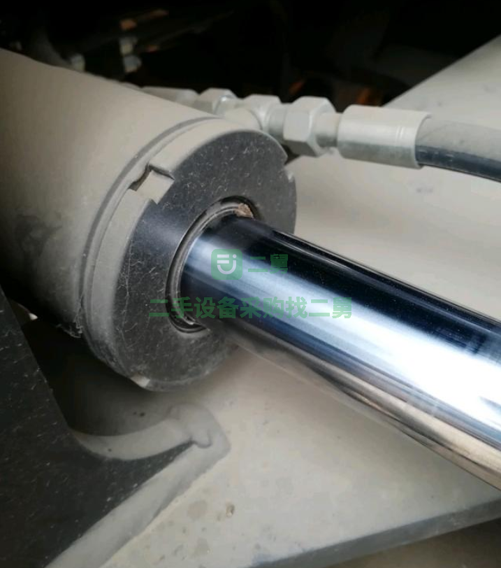 新款節(jié)能953N裝載機轉讓