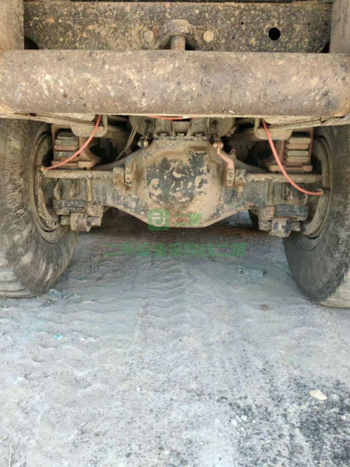 出售二手的八成新的德龍F3000、380馬力土方車