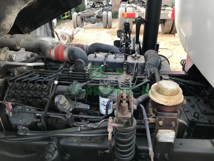 出售二手八成新的十五方灑水車