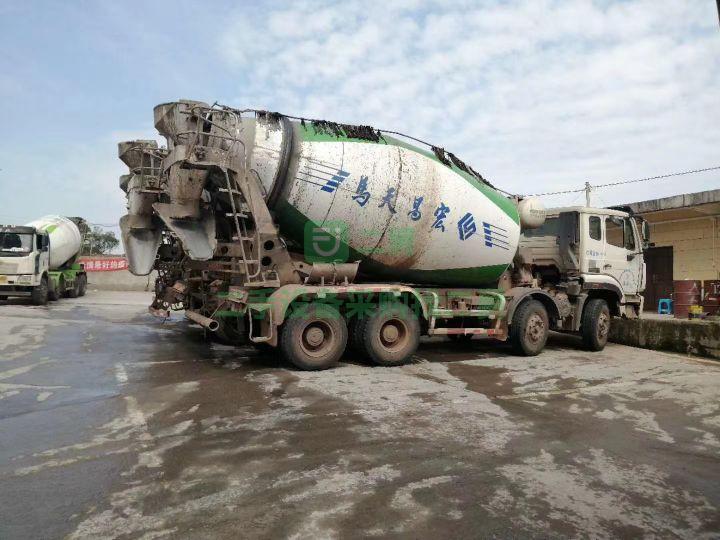 出售國五輕量化12方攪拌車 340馬力 手續齊全包過戶