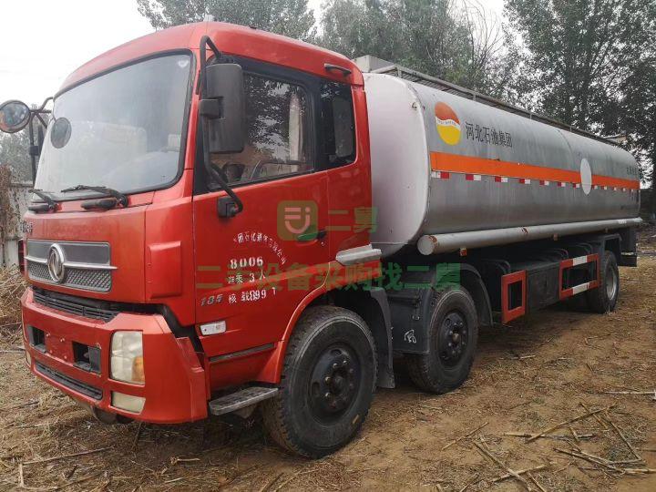 出售二手加油車