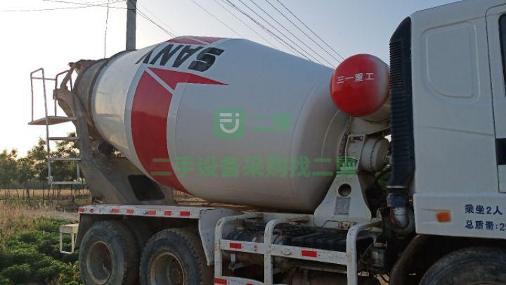 轉(zhuǎn)讓三一重工三一上裝攪拌車
