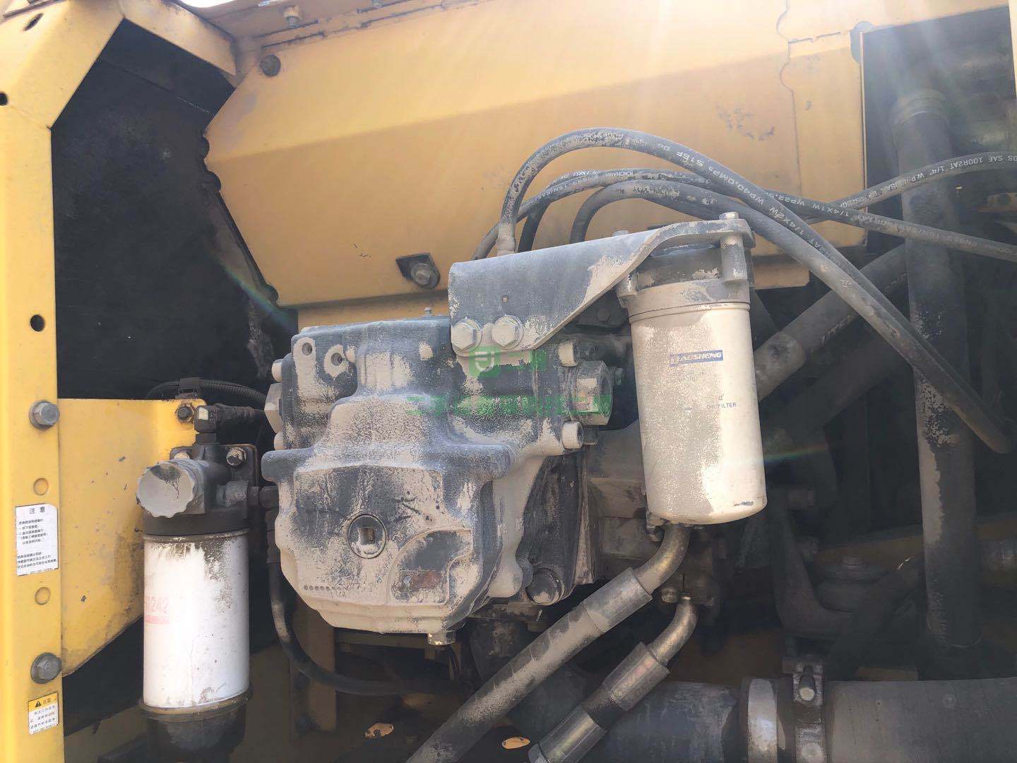 小松220-8挖掘機 性能免檢 個人一手干活車 急售轉讓