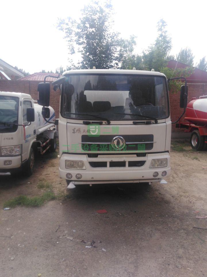 出售二手的綠化灑水車東風(fēng)天錦12噸灑水車
