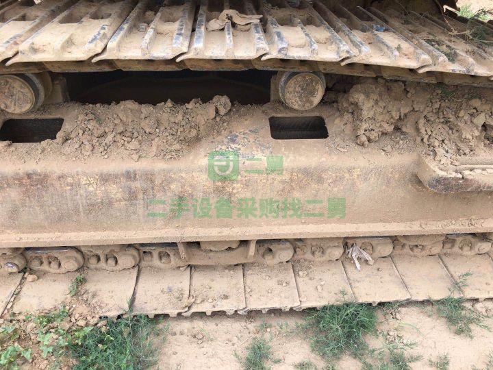出售徐工235挖掘機個人工地干活車