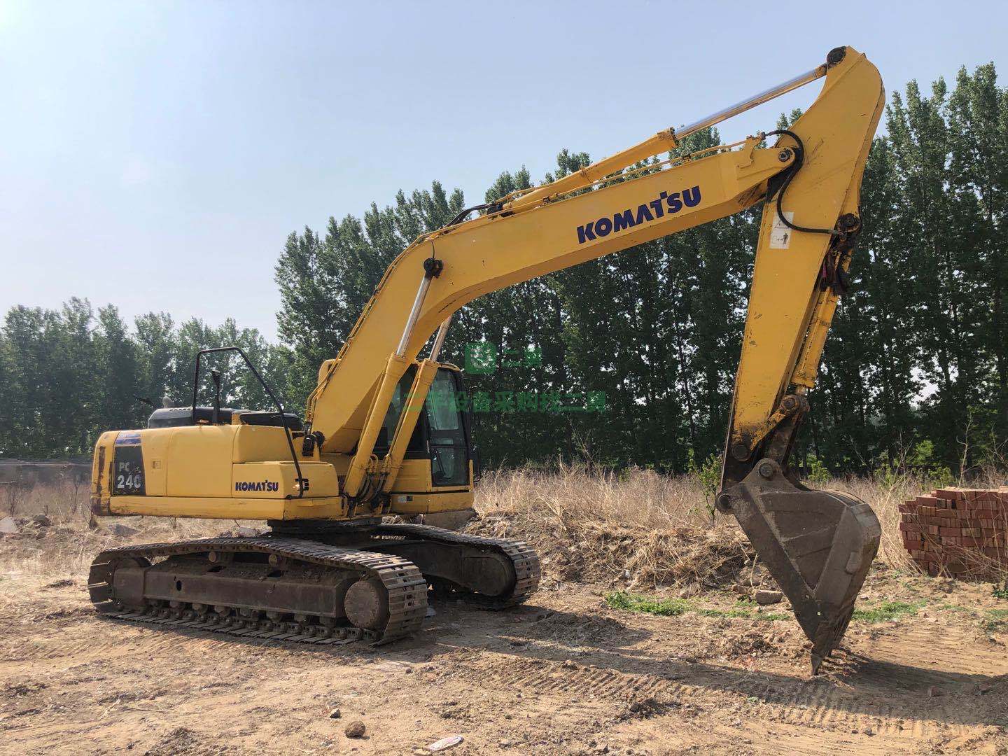 小松220-8挖掘機 性能免檢 個人一手干活車 急售轉讓