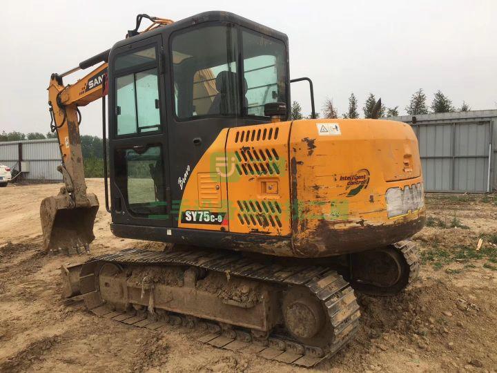 轉(zhuǎn)讓三一75-9挖掘機(jī)，個(gè)人工地干活車