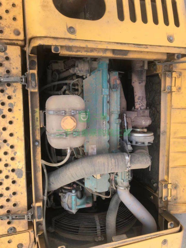 出售沃爾沃290挖掘機個人工地干活車
