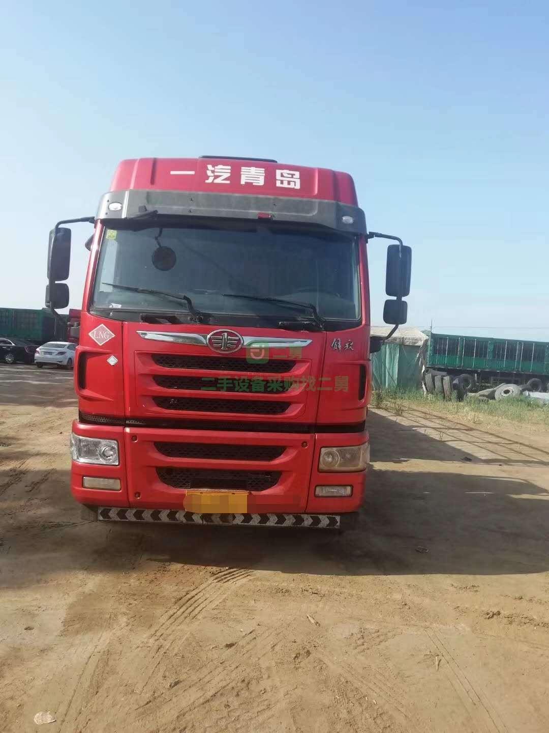 出售捍衛(wèi)336牽引車，國五