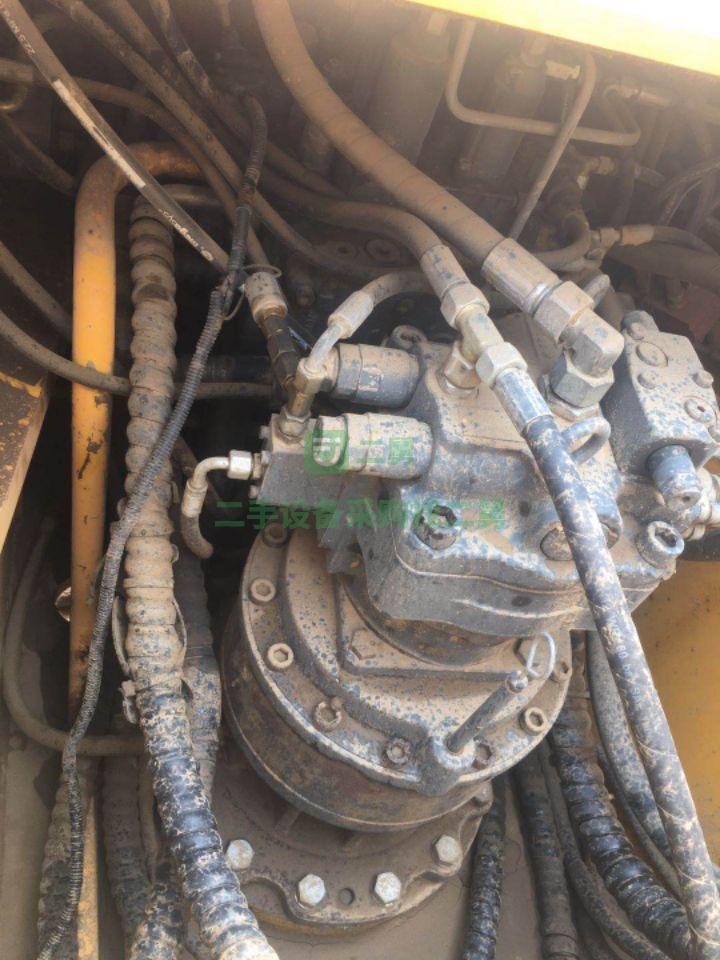 出售徐工235挖掘機個人工地干活車