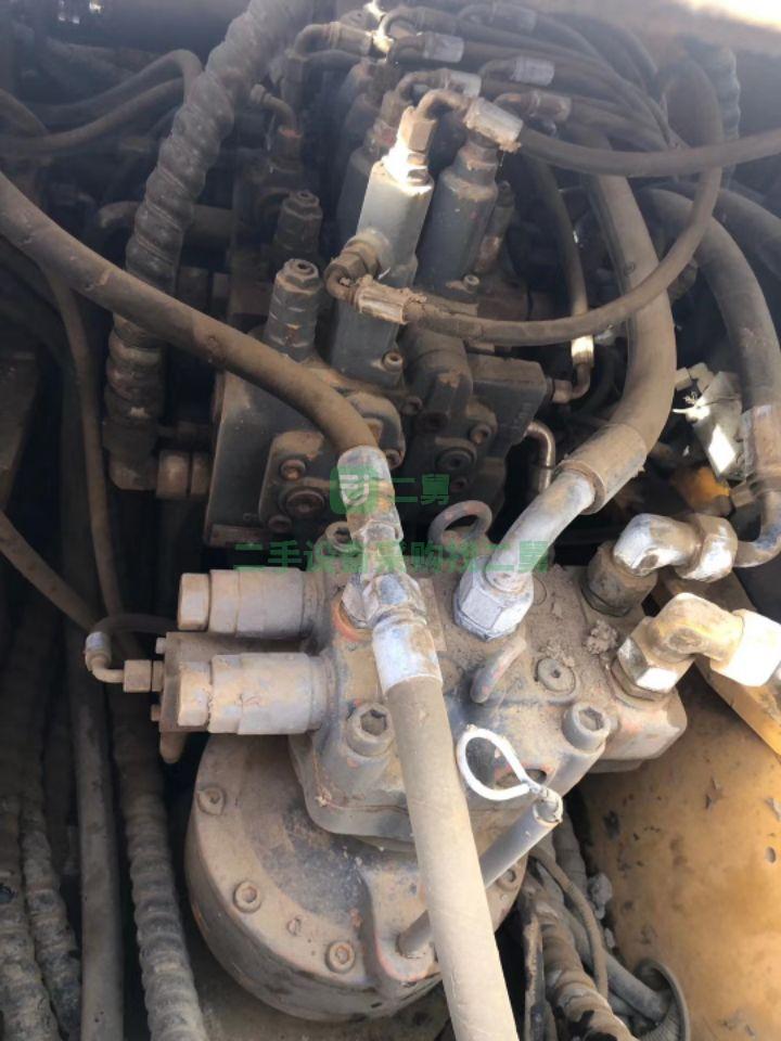 轉讓徐工150D挖掘機個人工地干活車
