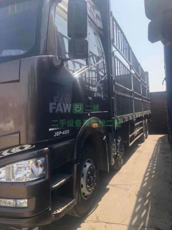 轉讓前四后八解放J6P420牽引車