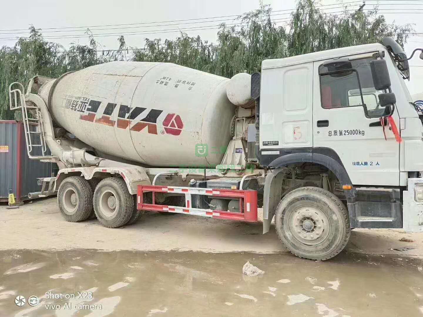 15年國四豪沃，大14拉16方罐，全手續(xù)攪拌車