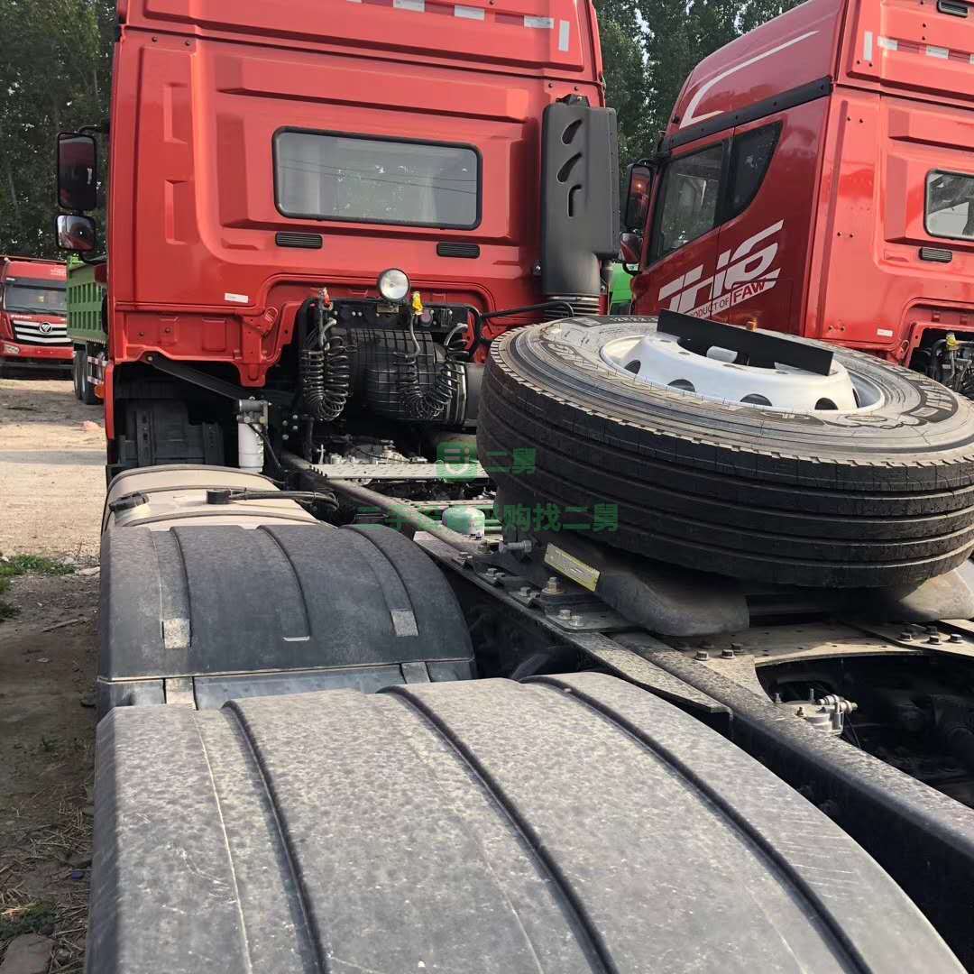 出售庫存車，19年11月出廠解放牽引車，460馬力，零公里國五排放
