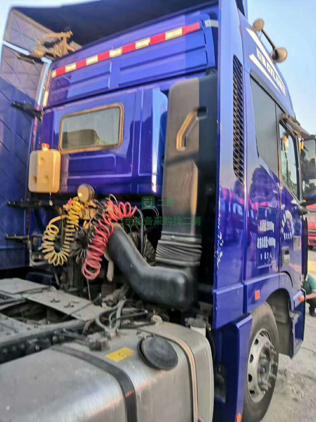 出售歐曼GTL460雙驅牽引車帶13米高低板