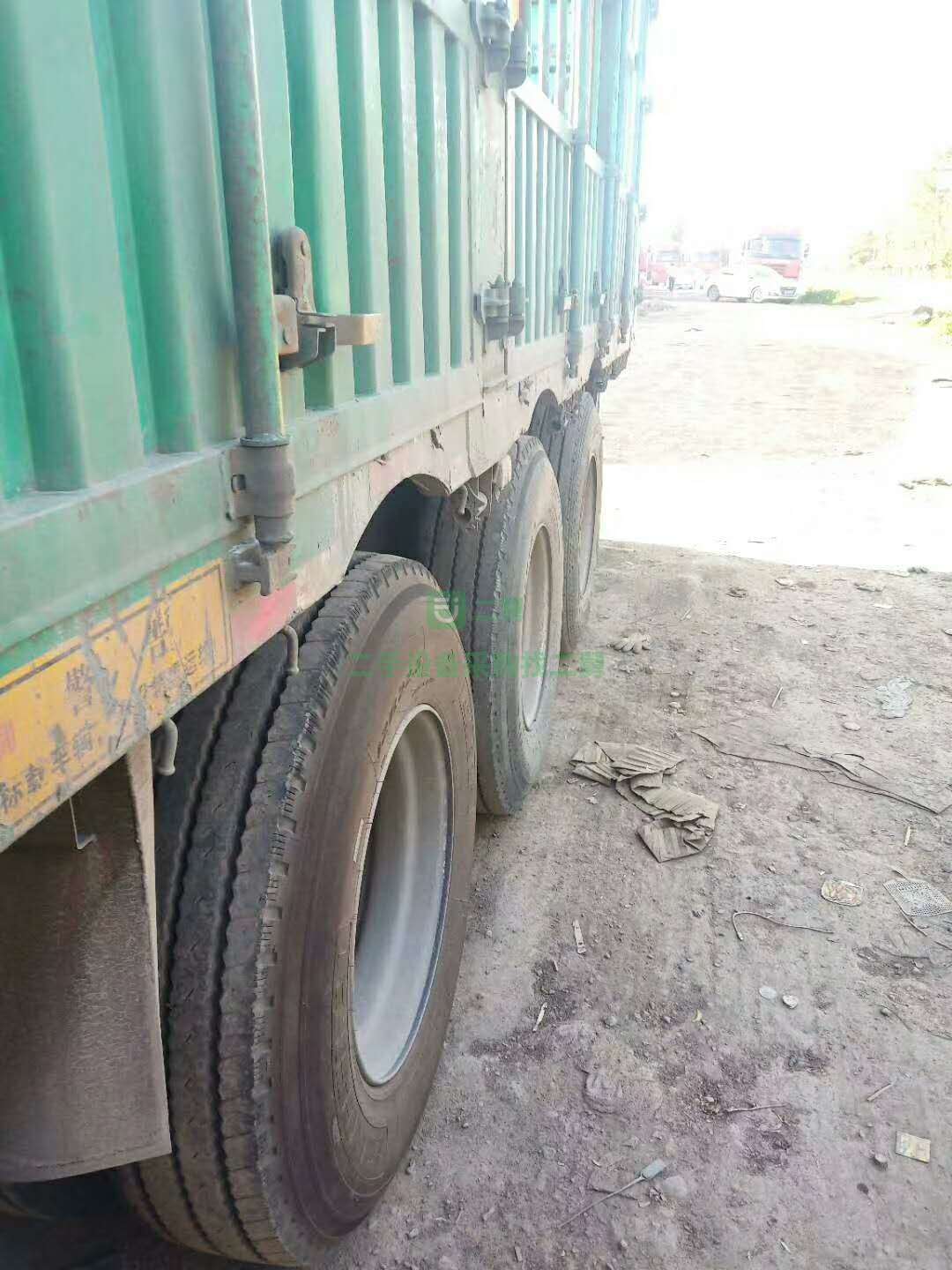 出售一臺德龍X3000單驅牽引車，430馬力