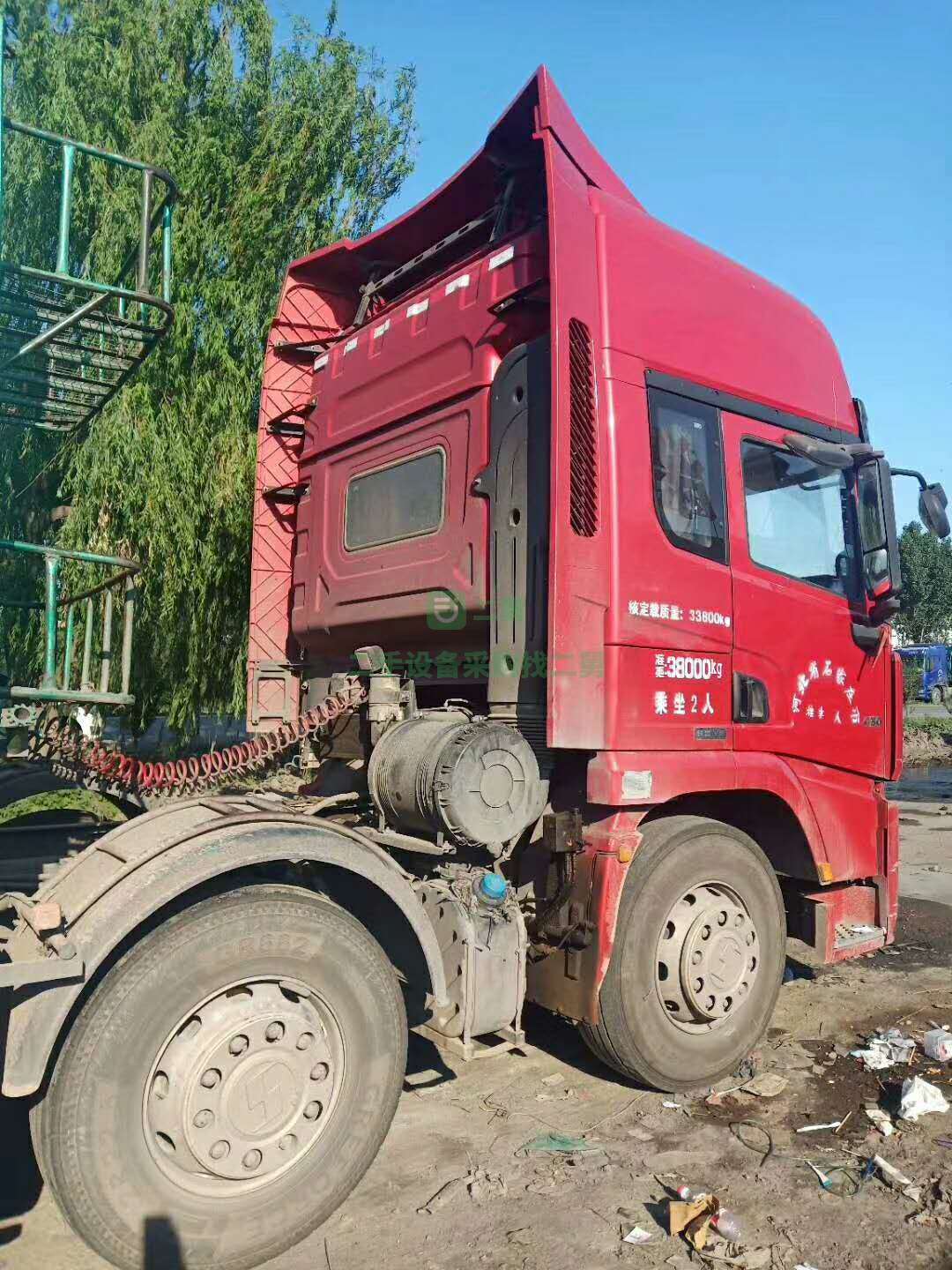 出售一臺德龍X3000單驅牽引車，430馬力