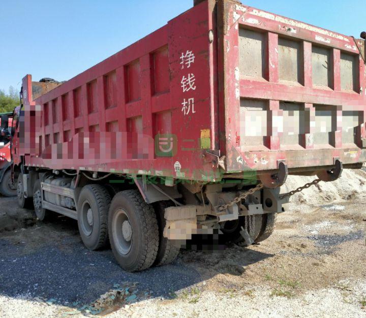 出售二手的九成新的解放J6P自卸車