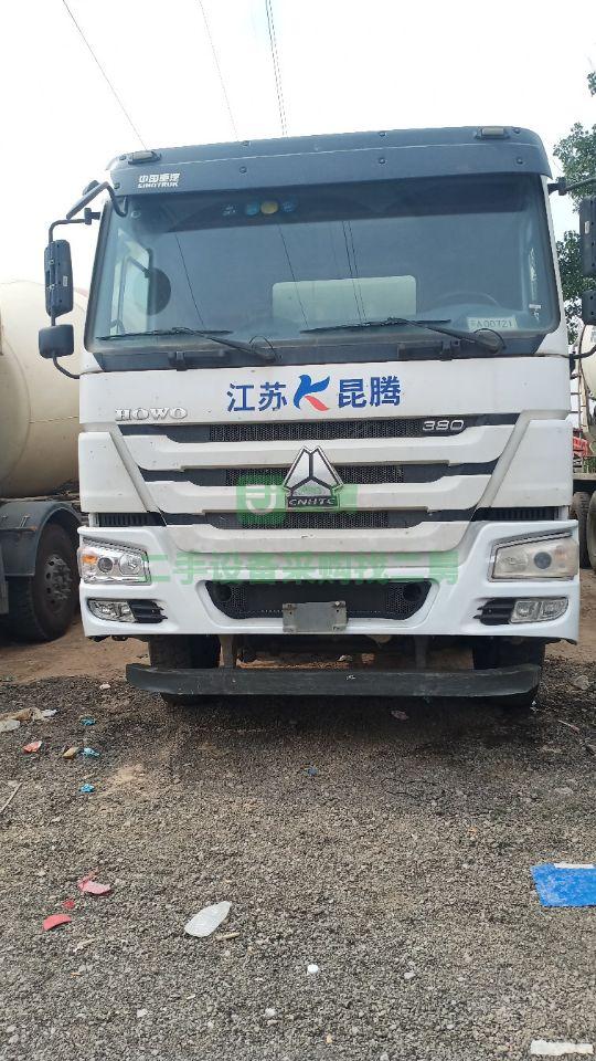 出售6臺(tái)豪沃?jǐn)嚢柢嚾簧涎b車況原版，輪胎9成新可提檔可分期