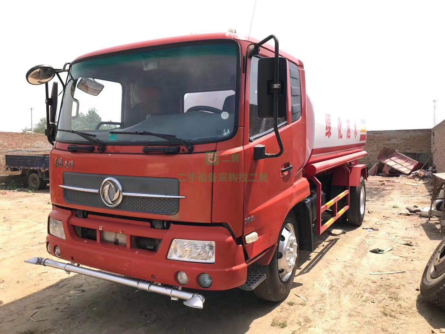 出售東風(fēng)天錦12方灑水車16年 全新罐體