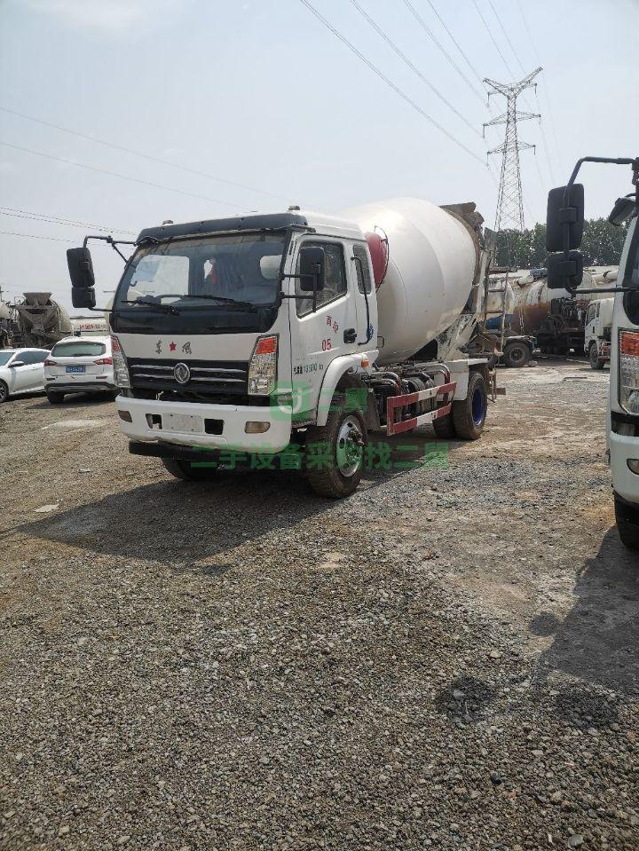 轉讓兩臺東風七方攪拌車
