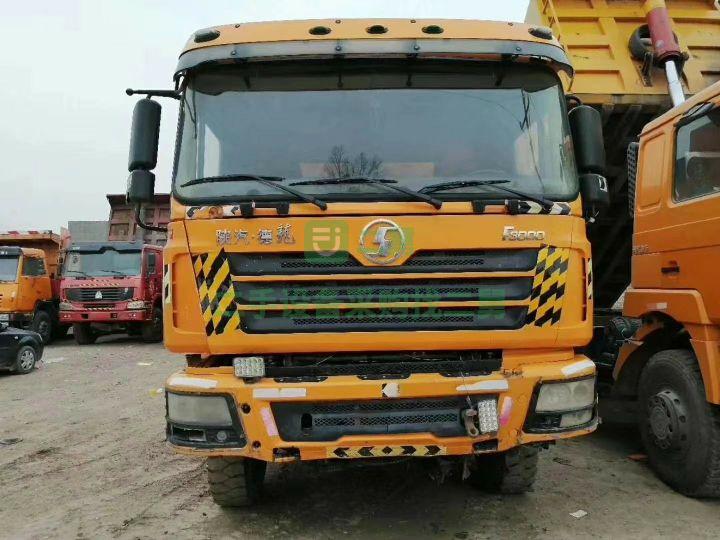 出售二手的八成新的德龍F3000土方車