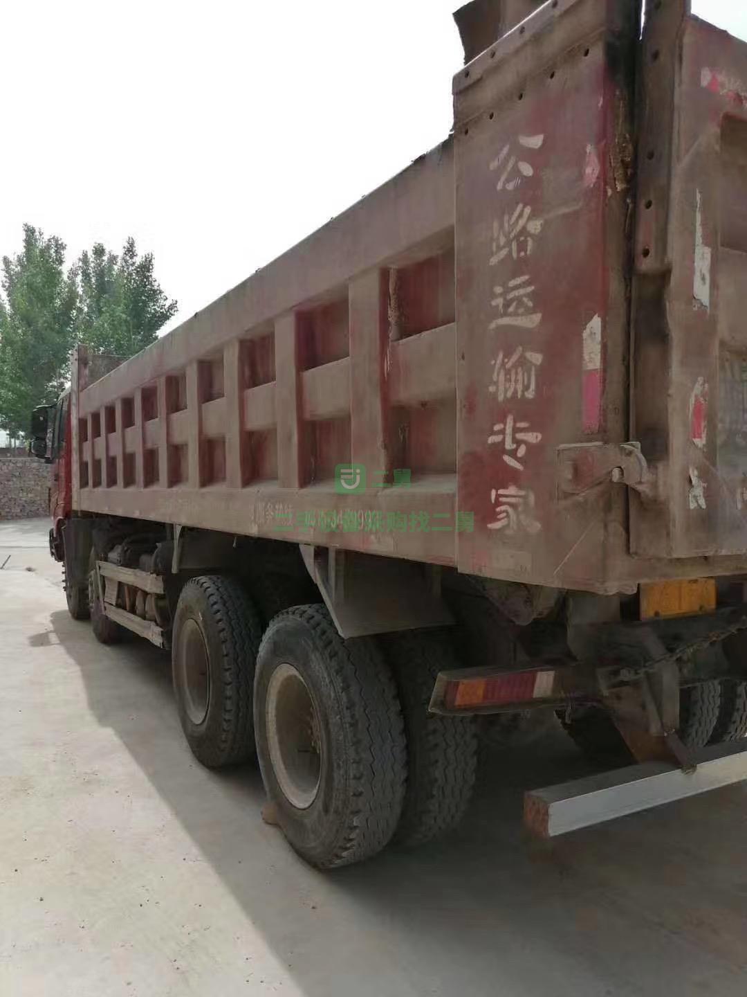 出售14年10月上照國四排放輕皮曼6自卸車，貨箱長度7.6米，360馬力自卸車，全手續(xù)全保險