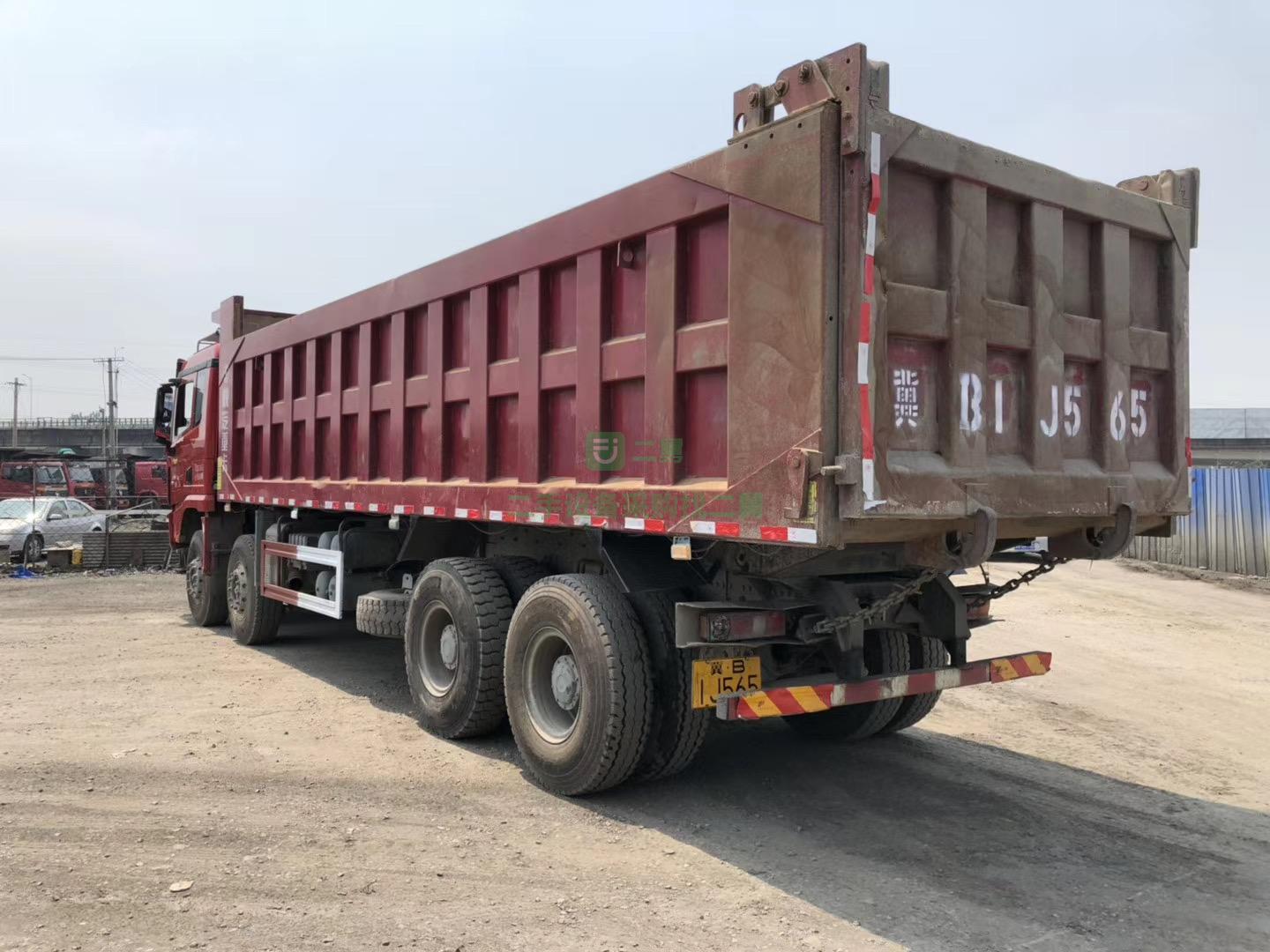 出售精品18年5月國五新款德龍x3000自卸車，大箱8.6米5倒梁底12邊10，純430馬力濰柴