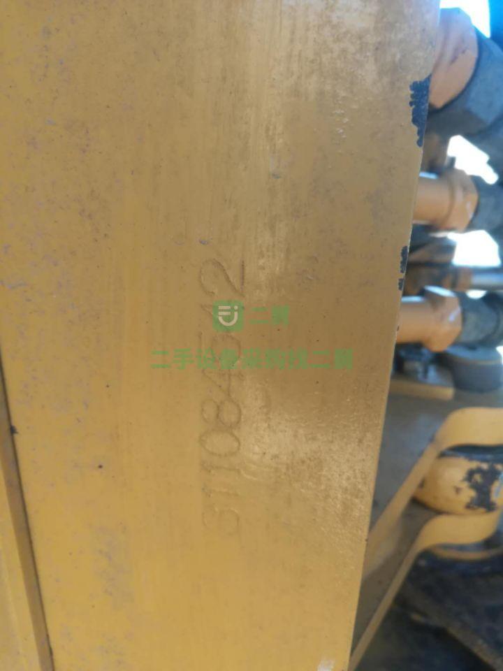 出售二手的八成新的龍工833B裝載機(jī)