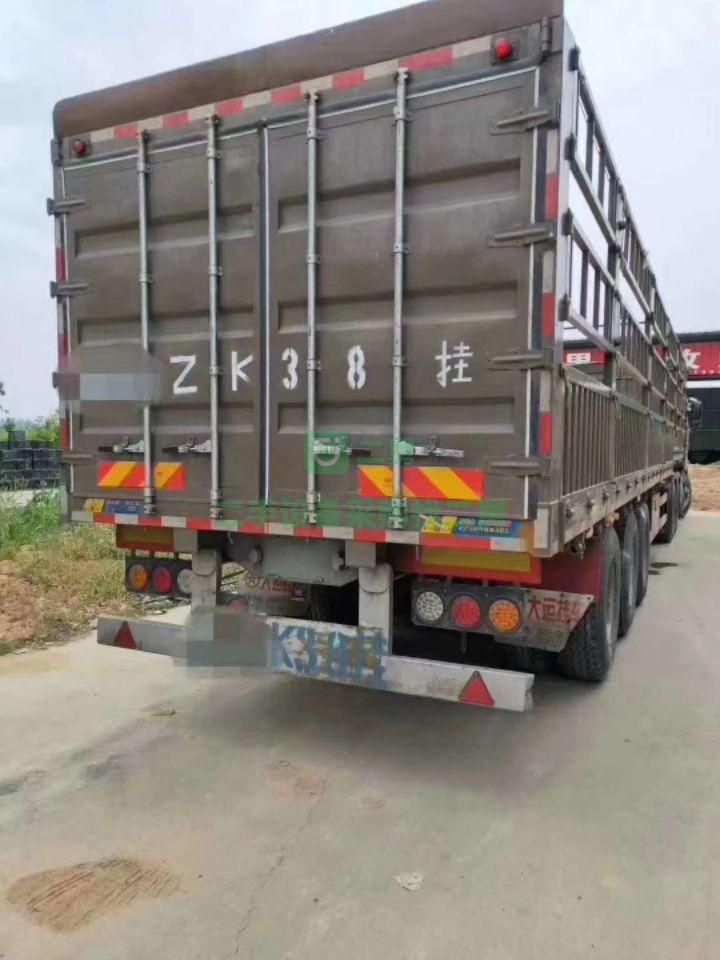 出售一臺解放J6P牽引車 可提檔可按揭 可掛靠
