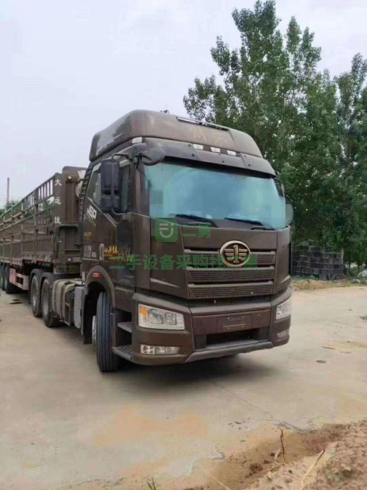 出售一臺解放J6P牽引車 可提檔可按揭 可掛靠
