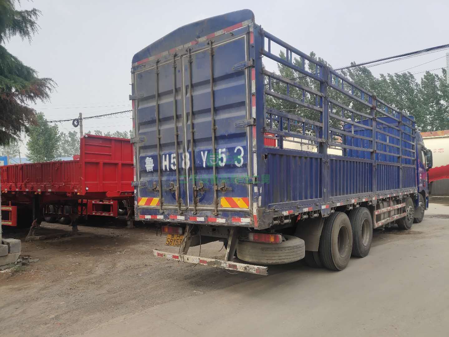出售一臺歐曼單車貨車，17年銀行分期車