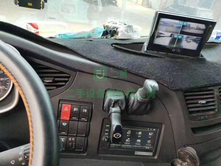 出售一臺解放J6P牽引車 可提檔可按揭 可掛靠