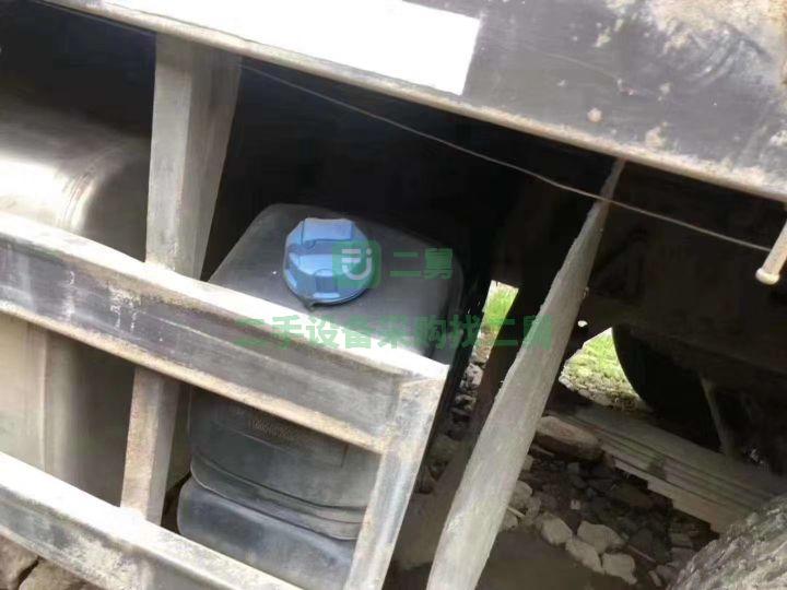 出售國五載貨車運輸車 可提檔可按揭