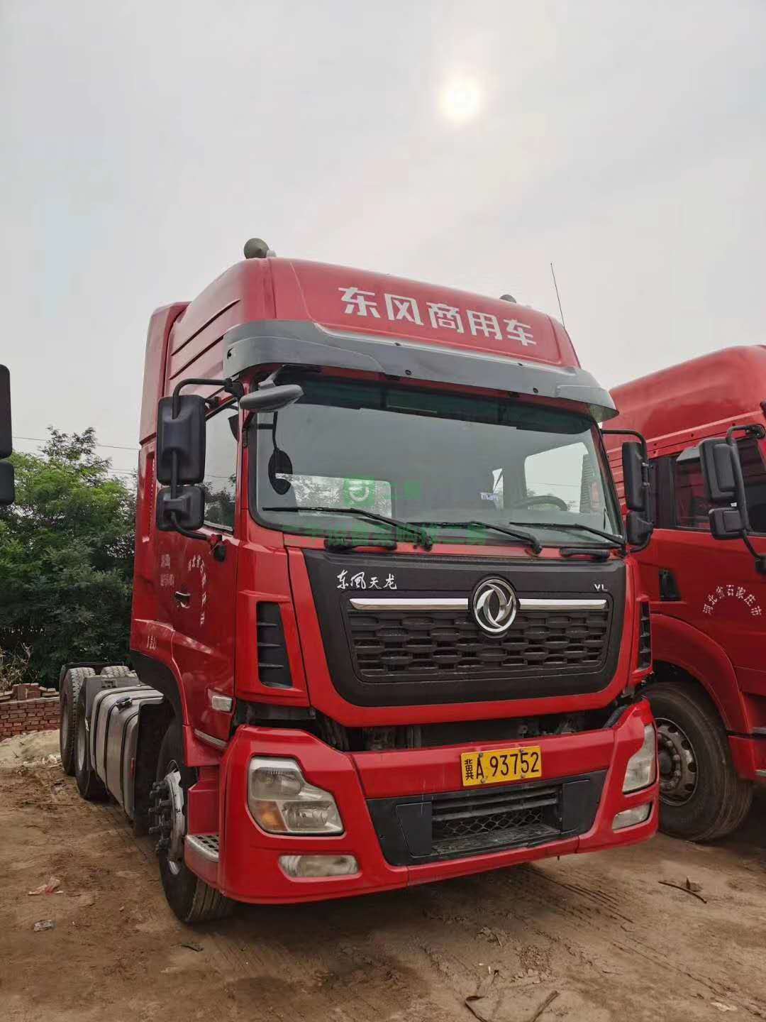 出售新款天龍雷諾牽引車450馬力