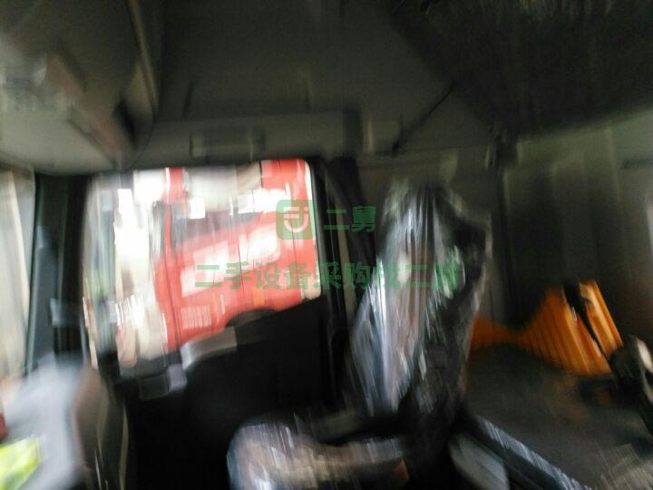 出售jH6手自一體550馬力牽引車
