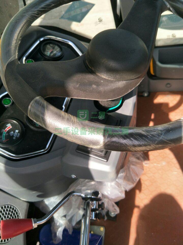 出售臨山zL942裝載機