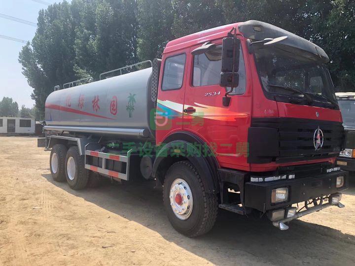 出售二手的北奔340馬力二十噸灑水車