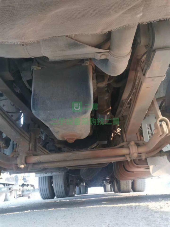 出售精品16年11月陜汽德龍國五排放雙驅(qū)輕體牽引車