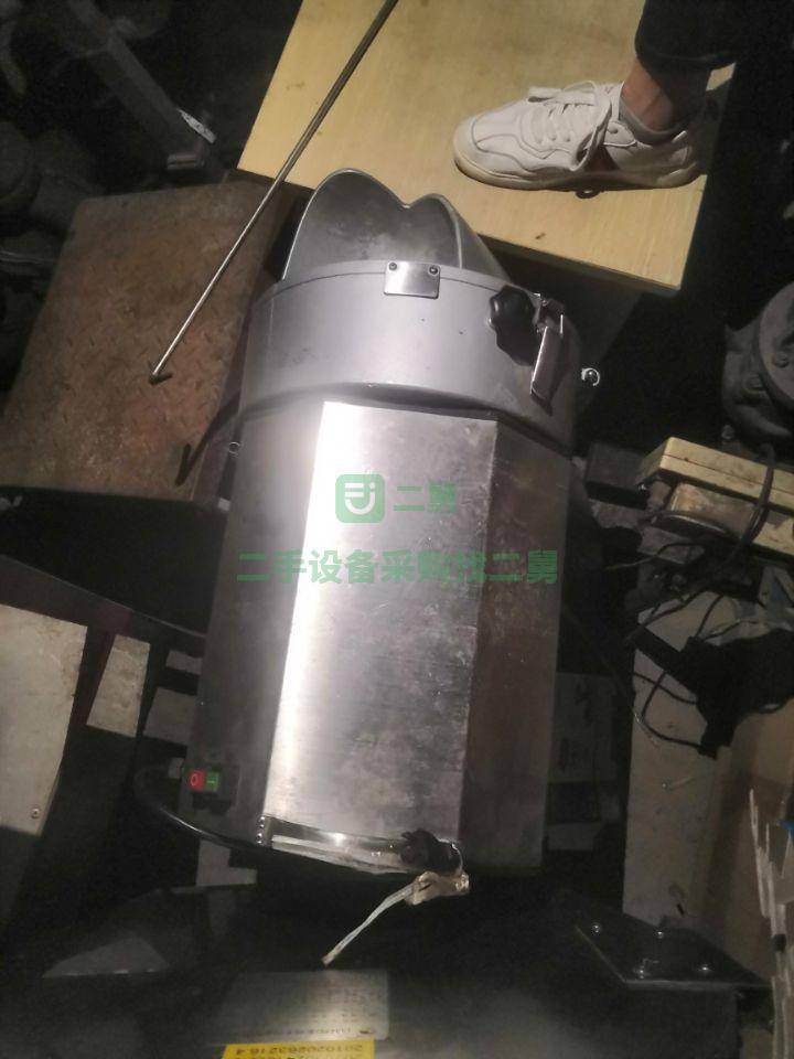 出售二手的九成新以上的浙江產的切菜機