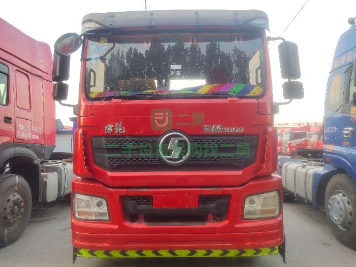 出售18年十月，德龍新m3000.430馬力，濰柴發動機牽引車