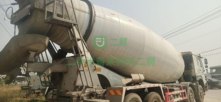 出售重汽豪沃大20方國5唐鴻上裝攪拌車