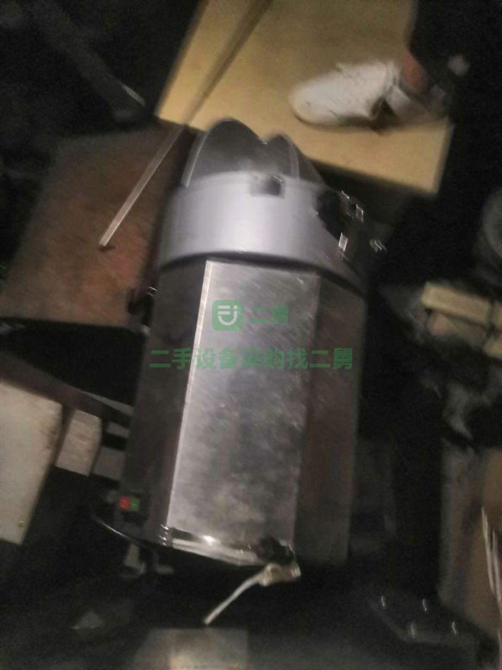 出售二手的九成新以上的浙江產的切菜機