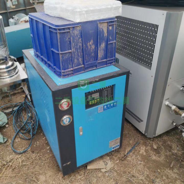 二手的三臺冷水機，低價轉讓