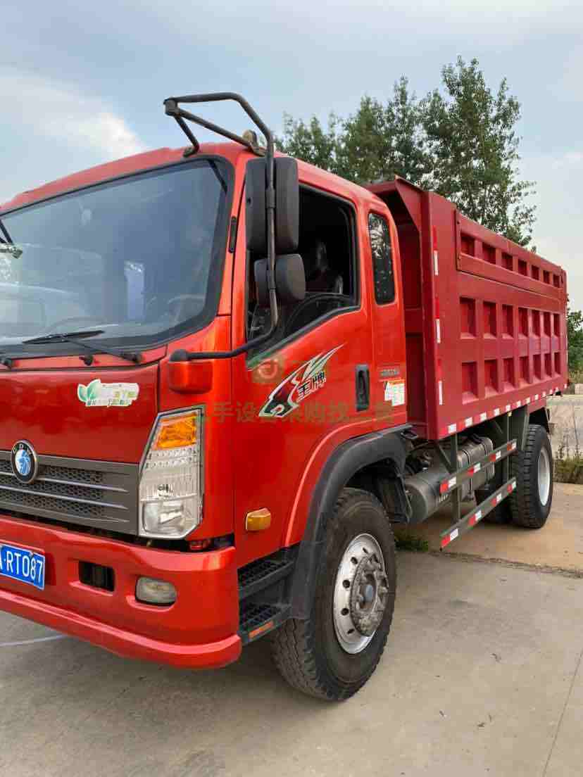 急售！重汽王牌777B自卸車，4.8米大箱，153加強橋，法士特10檔變速箱，前置頂