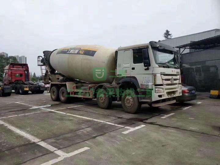 轉讓2019年豪沃，唐鴻上裝攪拌車，沒洗沒刷，原版原況，手續齊全