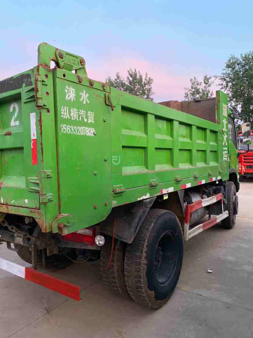 急售！湖北大運(yùn)征途自卸車，4米大箱，153后橋，140馬力帶中冷增壓，法士特八檔變速箱
