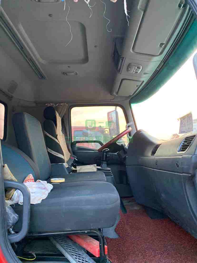 急售！大黃牌！宣德X6自卸車，前四后四，5.5米大箱，六缸220馬力，輪邊橋，前置頂，法士特10檔變速箱